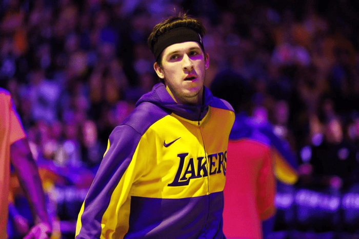 湖人交易里夫斯成焦点 伤病影响或加速球队调整