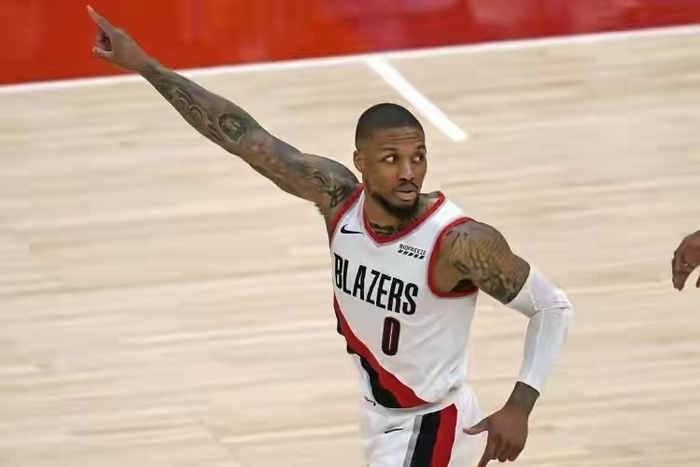 邓顿收购开拓者引关注 杨瀚森市场价值成关键