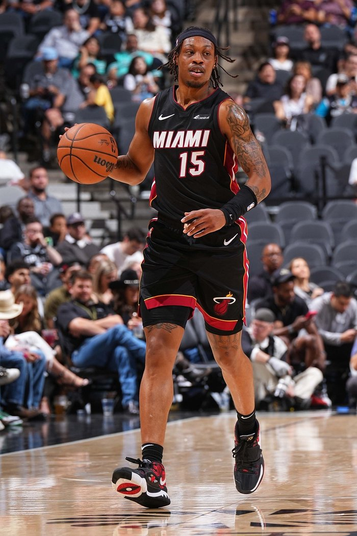 北京首钢签约新外援威廉姆斯 替换贝利冲击前四